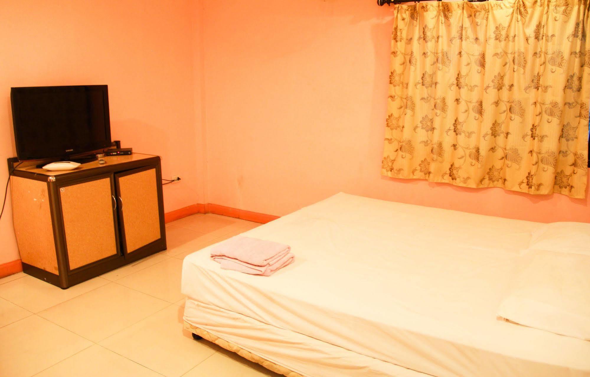 Hotel The