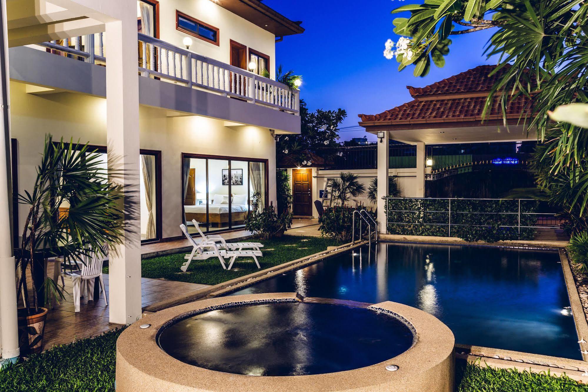 Villa Avoca Pool *