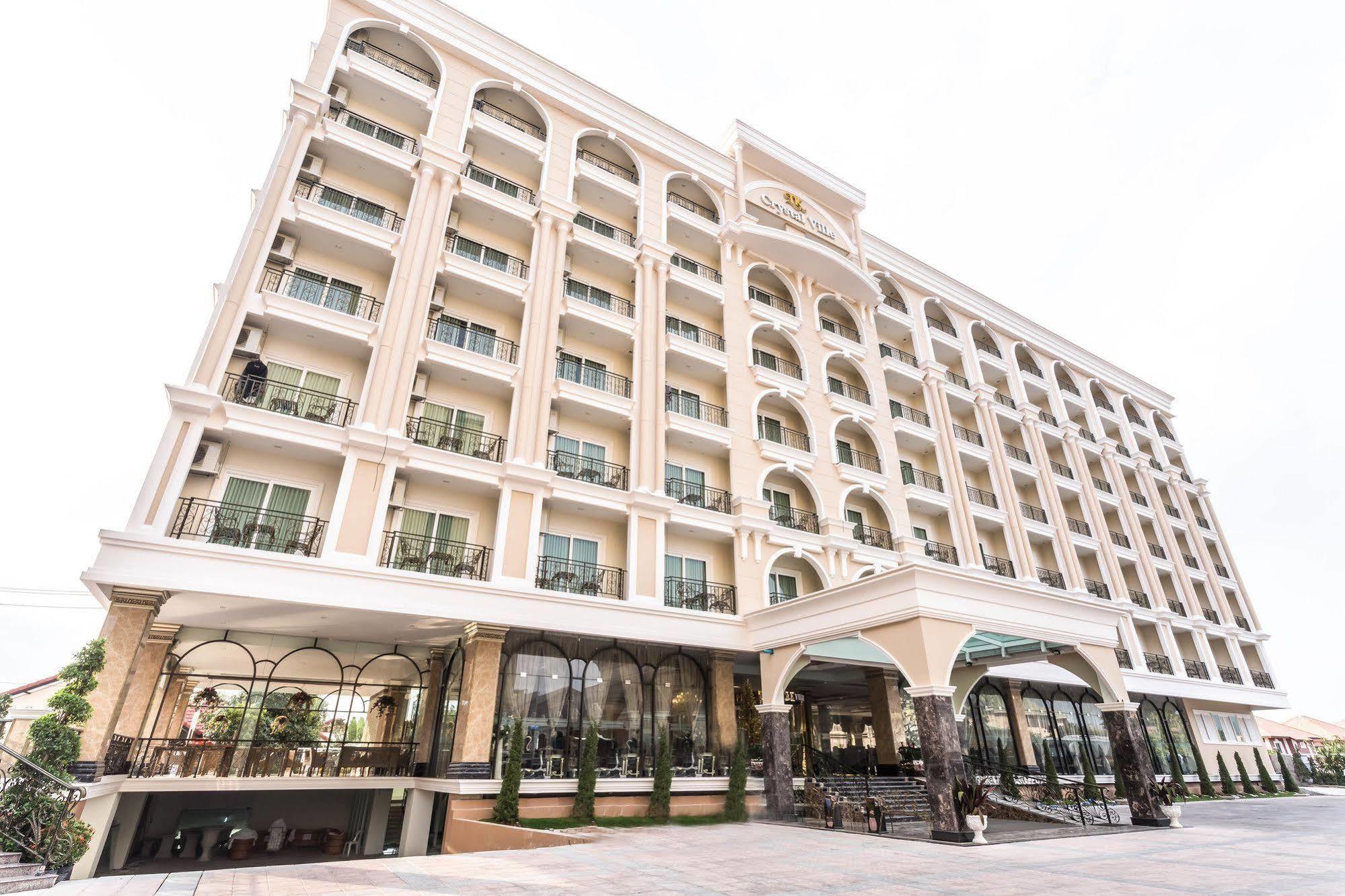 Crystal Hotel Pattaya