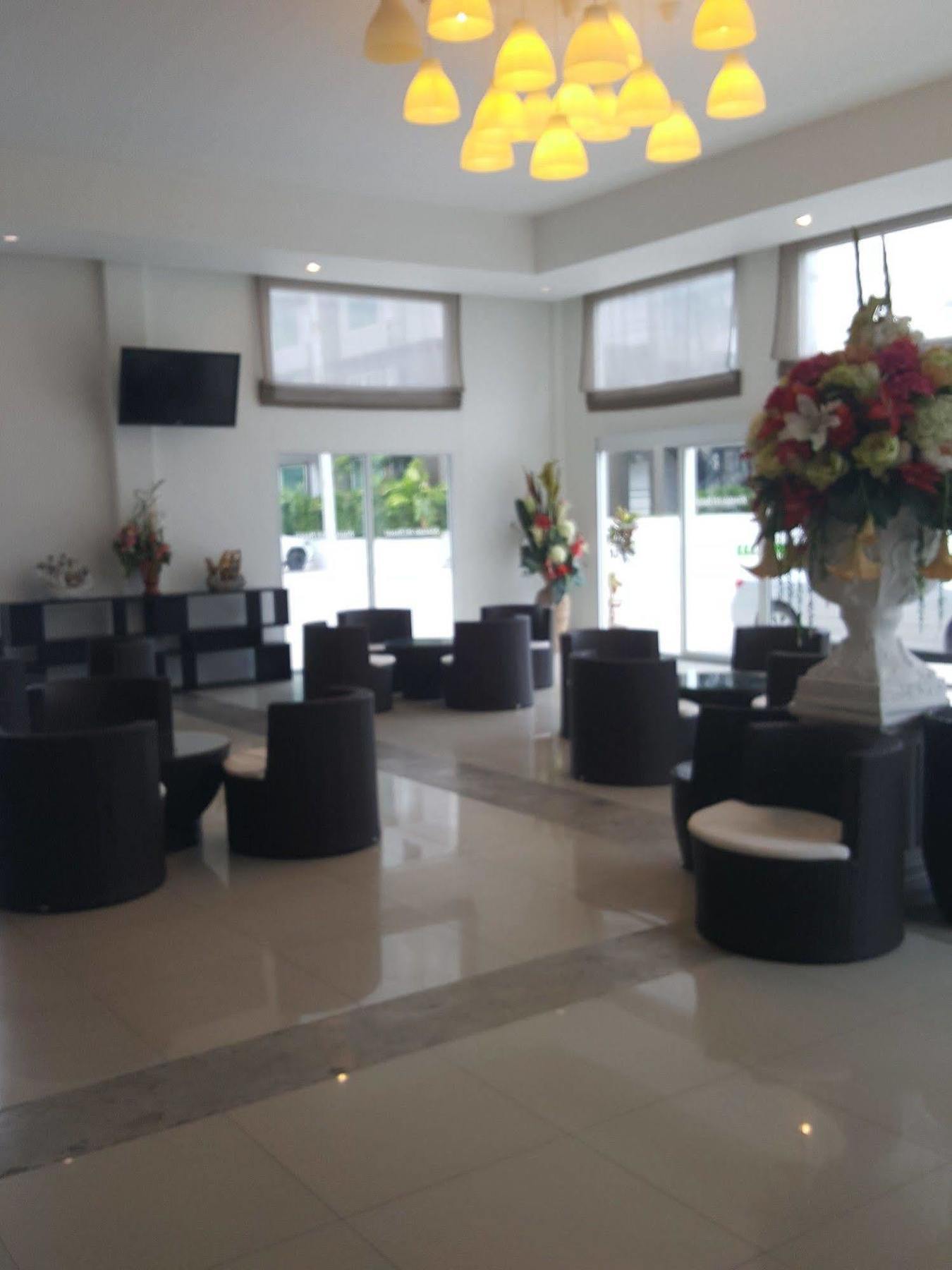 Hotel Retreat 3*