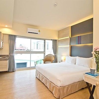 Sunshine One Hotel