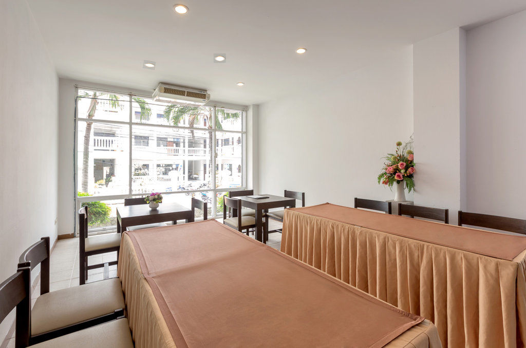 Holiday 4* Pattaya