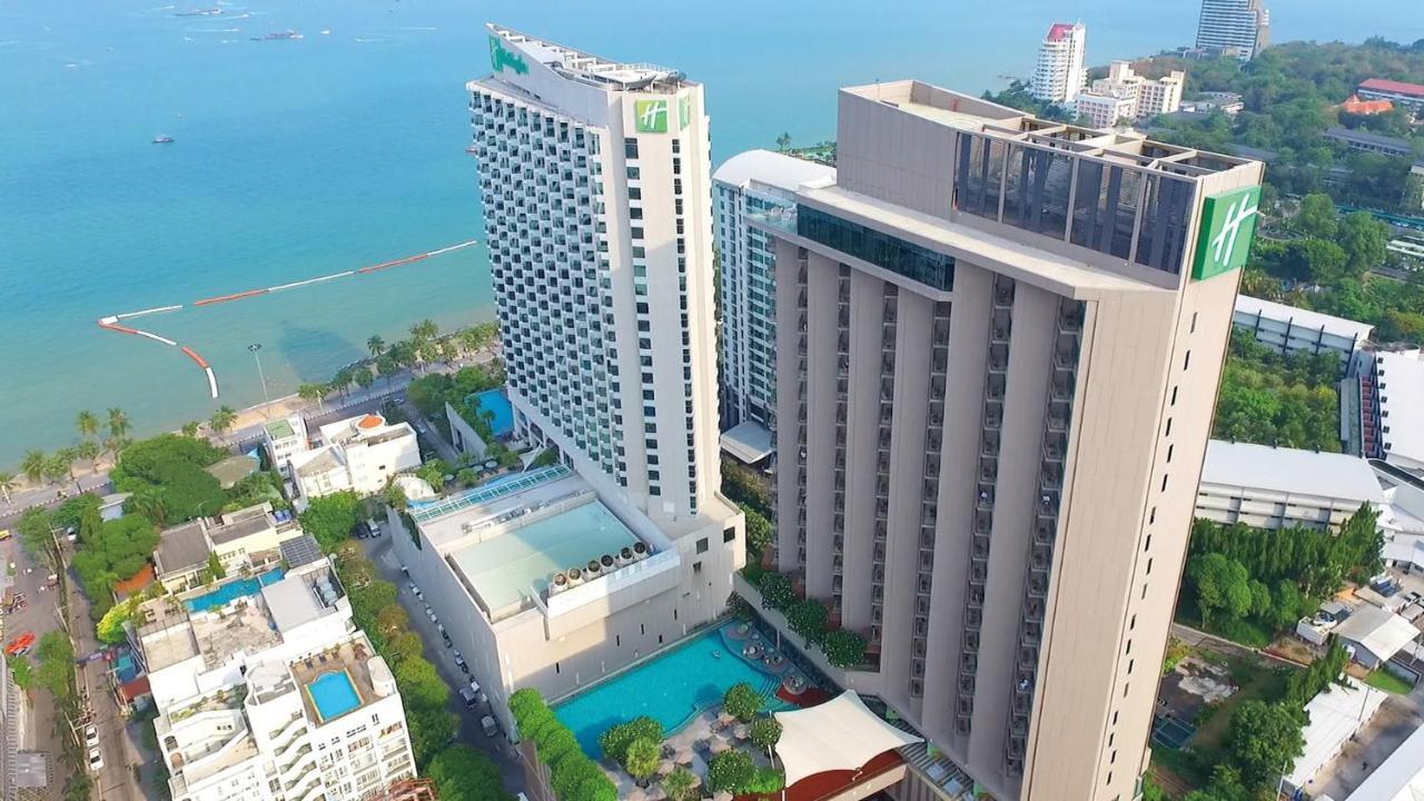 A Large 1 Bedroom Centre Hotel