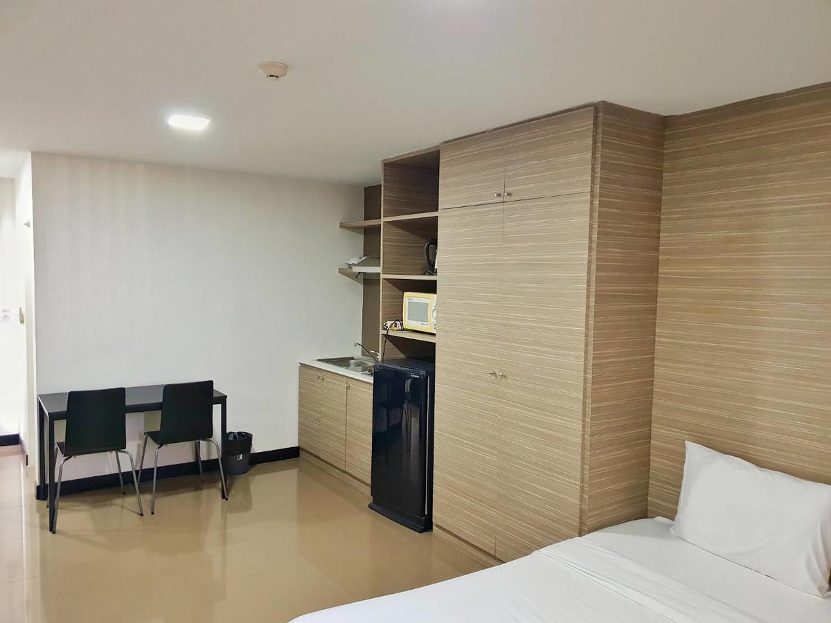 Mooks Aparthotel
