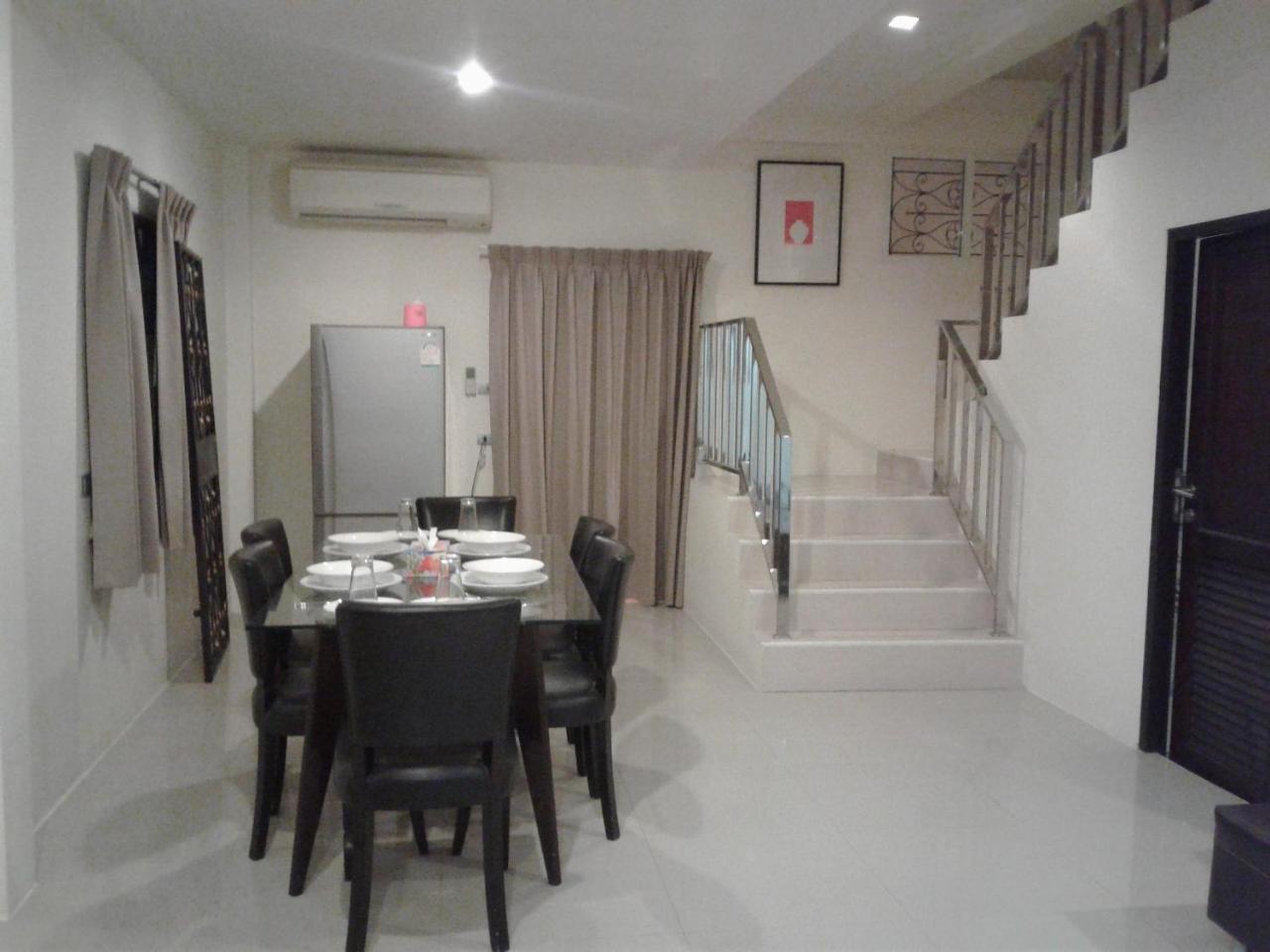 Baan Roi Lan Pattaya