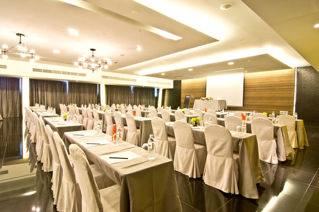 Tsix5 Pattaya