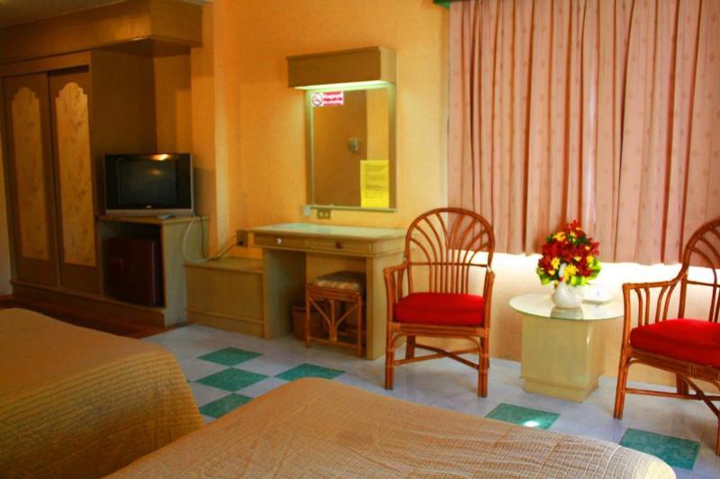Garden Hotel 3*