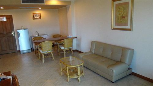 Hotel Cross Pratamnak Pattaya