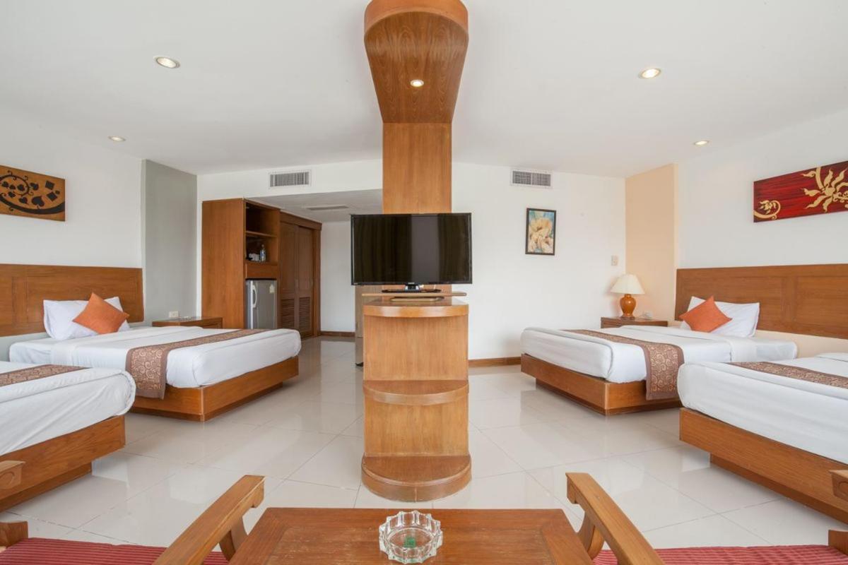 Royal Palace Hotel