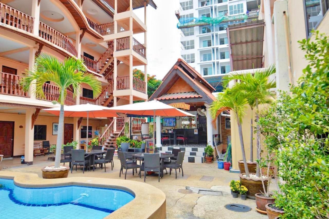 Apartment Phratamnak - 100 Meter From