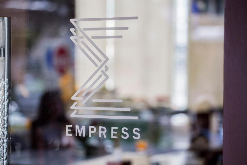 Hotel Empress 3*
