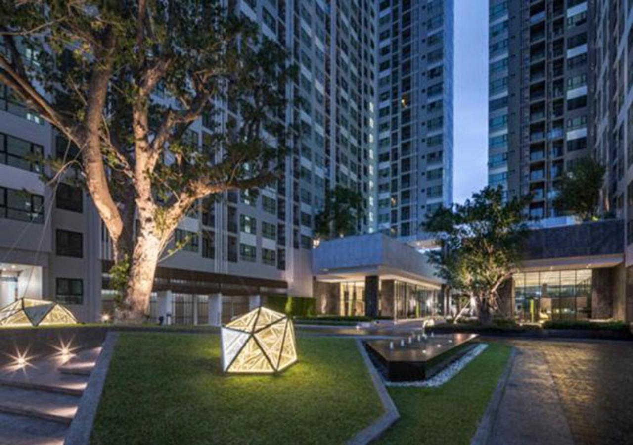 Apartment Base *