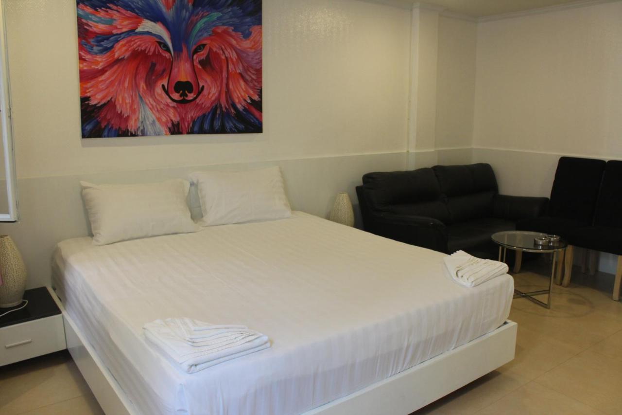 Hotel Le Cafe Royale 3*