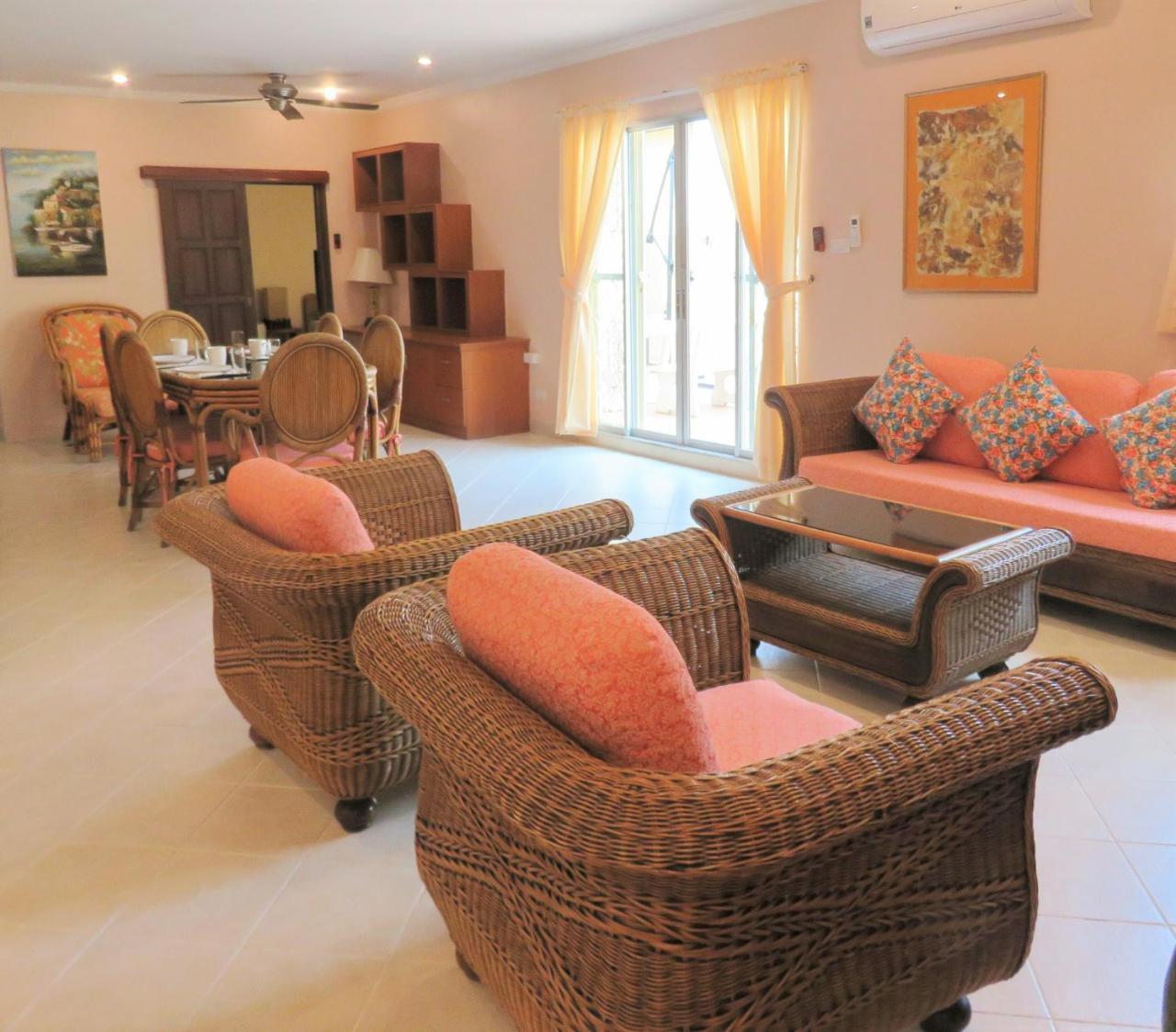 Villa Butterfly Garden Boutique Residences: Luxurious Lifestyle With 24/7 Service *