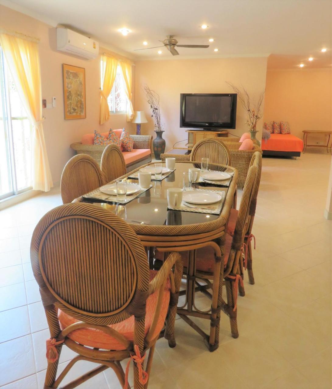 Butterfly Garden Boutique Residences: Luxurious Lifestyle With 24/7 Service * Pattaya