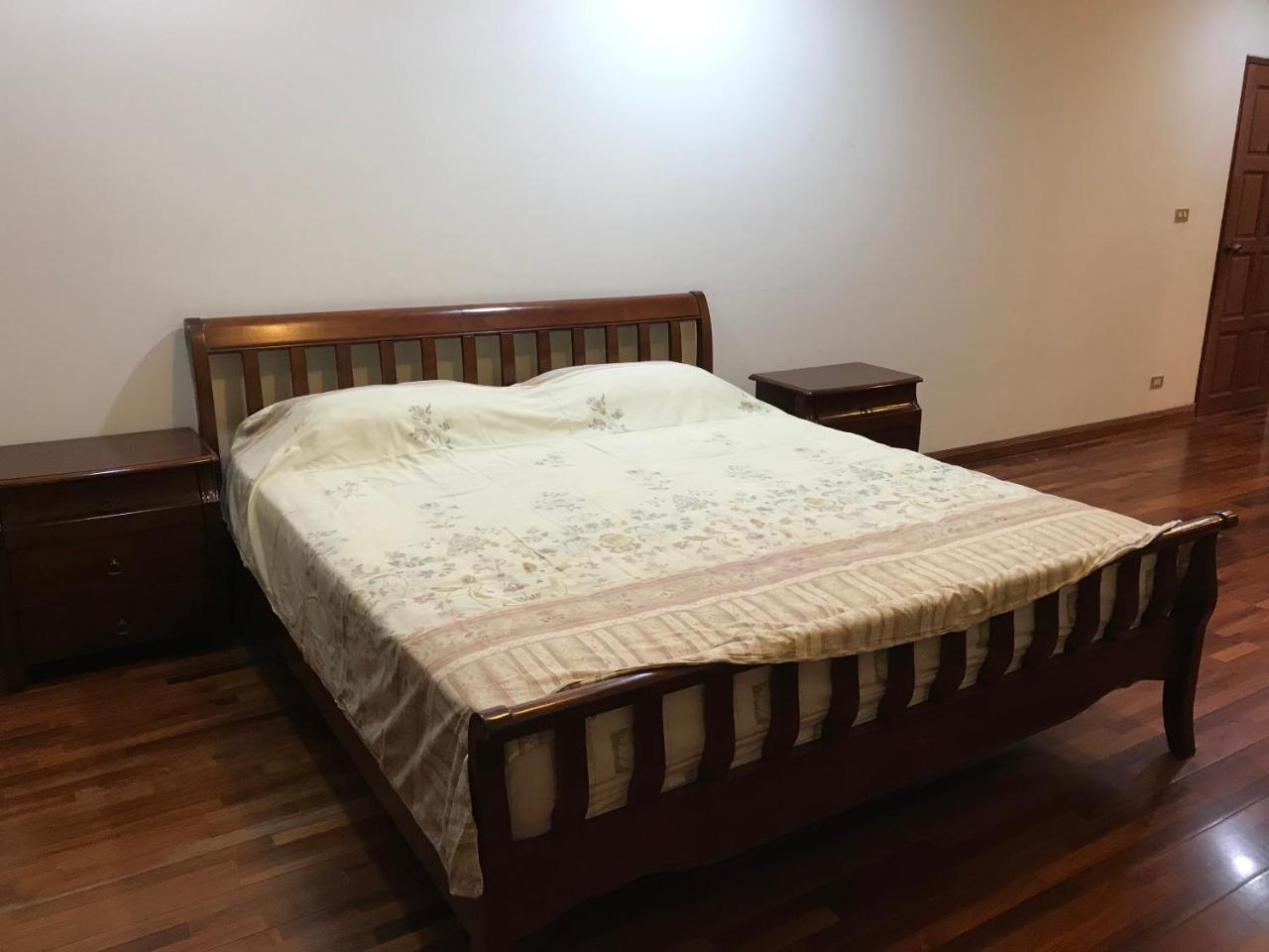 Apartment Krisda Golden Condotel Cliff & Park Pattaya