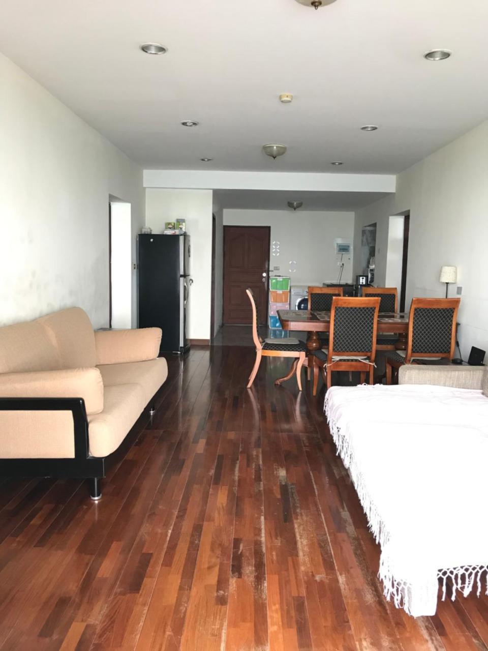 Apartamento Krisda Golden Condotel Cliff & Park Pattaya