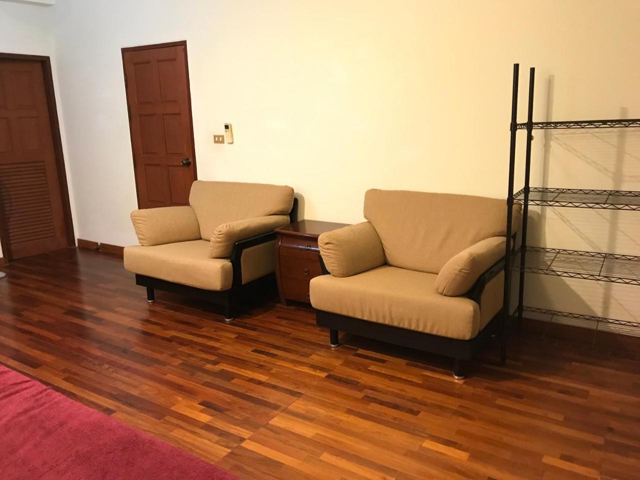 Apartment Krisda Golden Condotel Cliff & Park