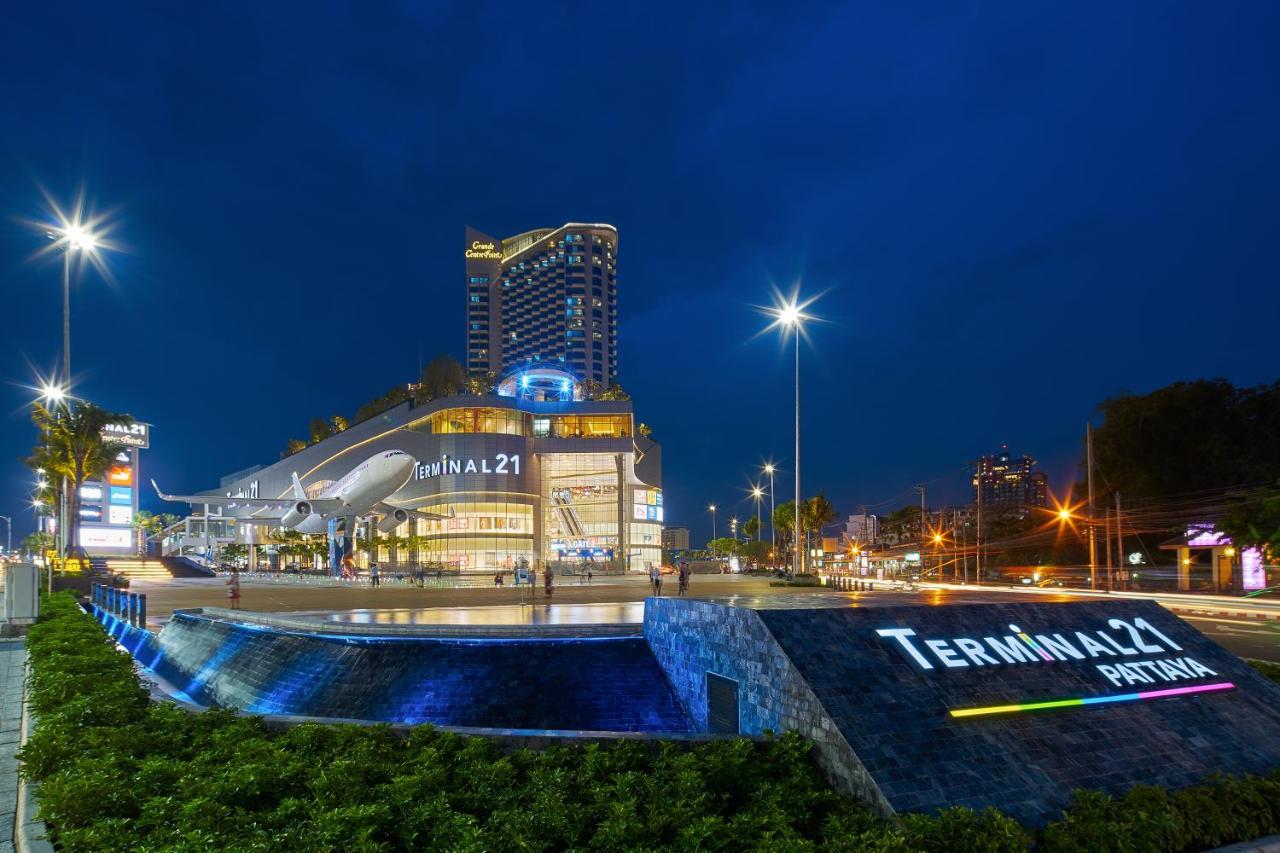 Tempat peranginan Floral - Dolphin Circle