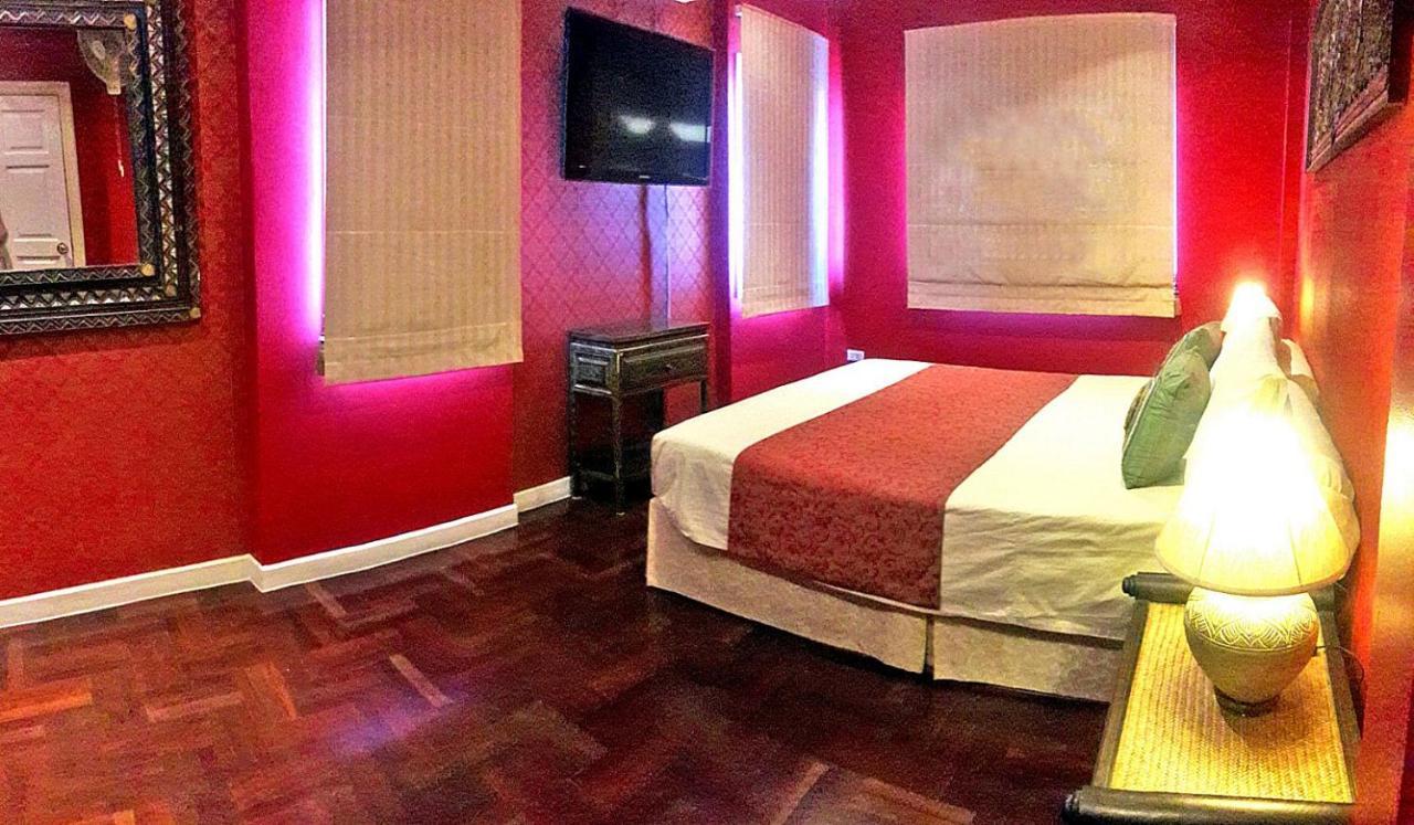 Amazing Tropical Family Thai Style Costs Included Pattaya
