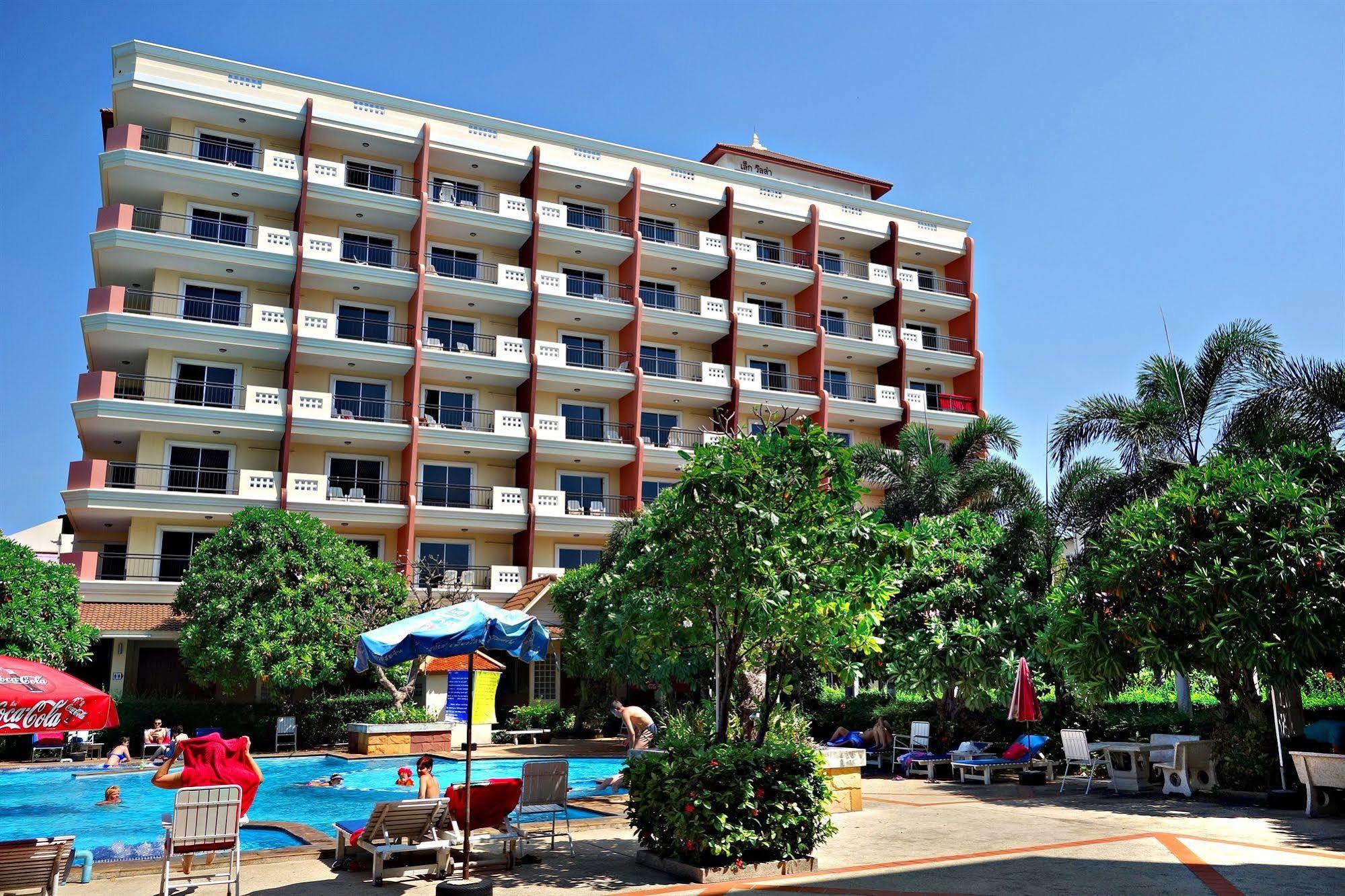 Hotel Lek