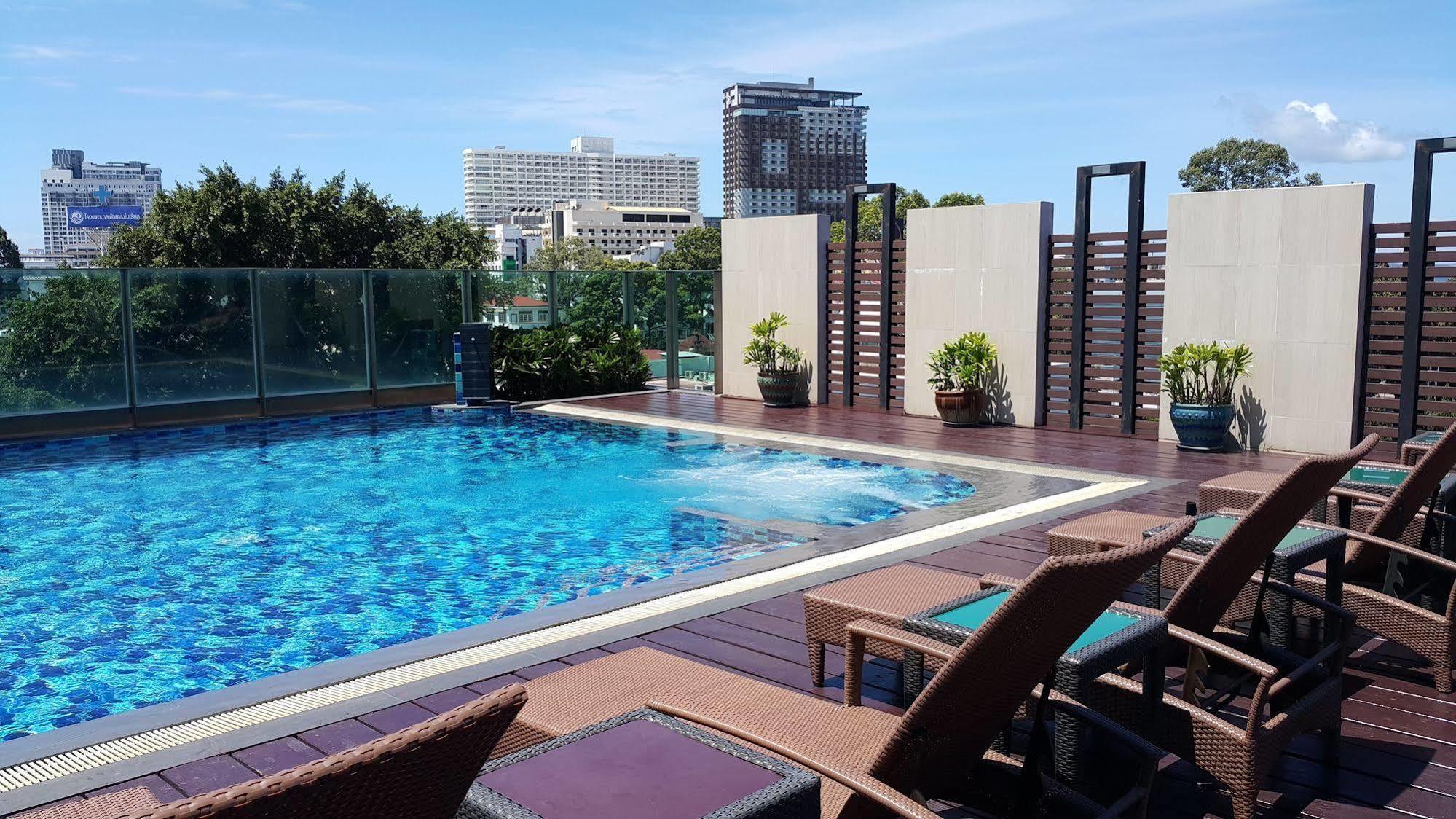 Hotel April Pattaya