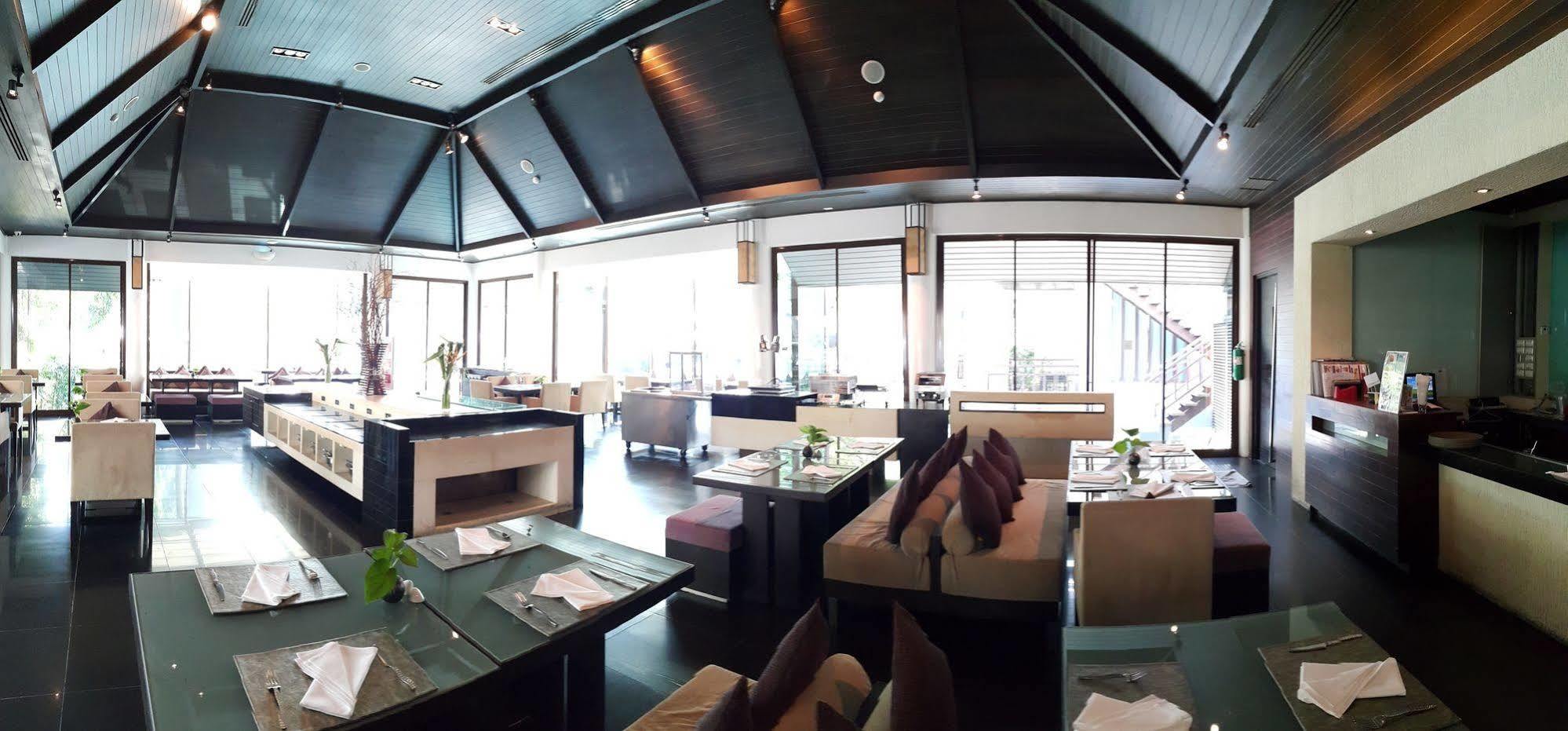 The Zign Premium 5*