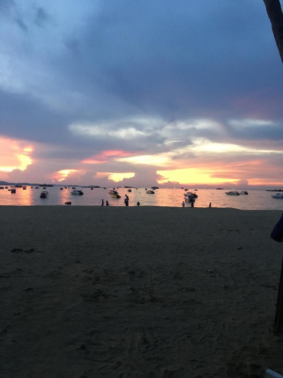Apartment View Talay 1b
