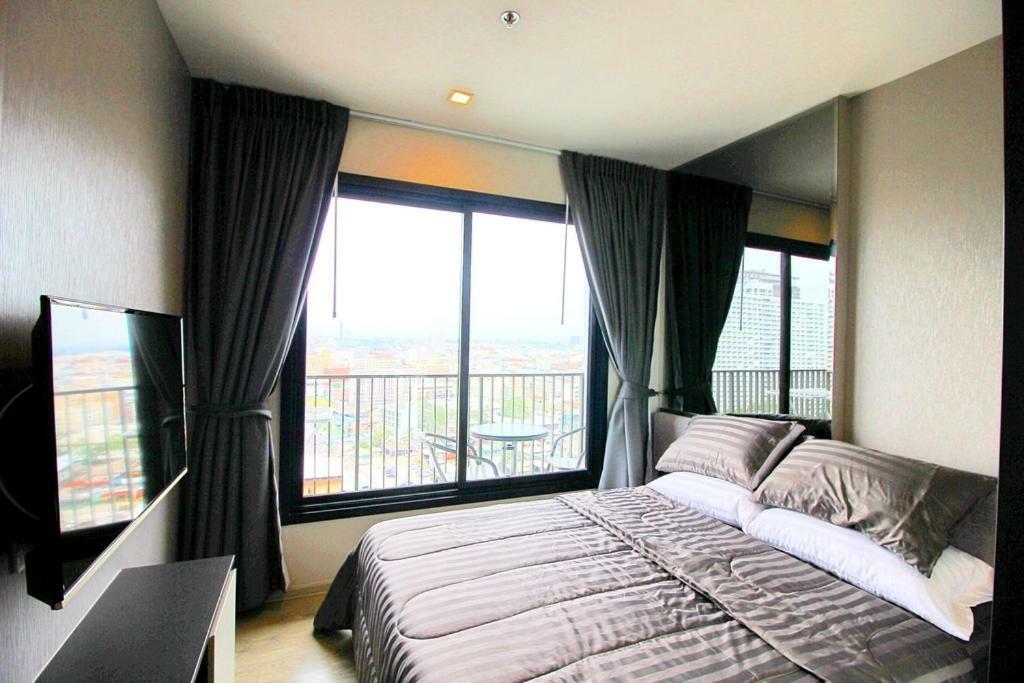 The Base - Large Luxury, 1 Bedroom, Sea View - Centre - 963 *