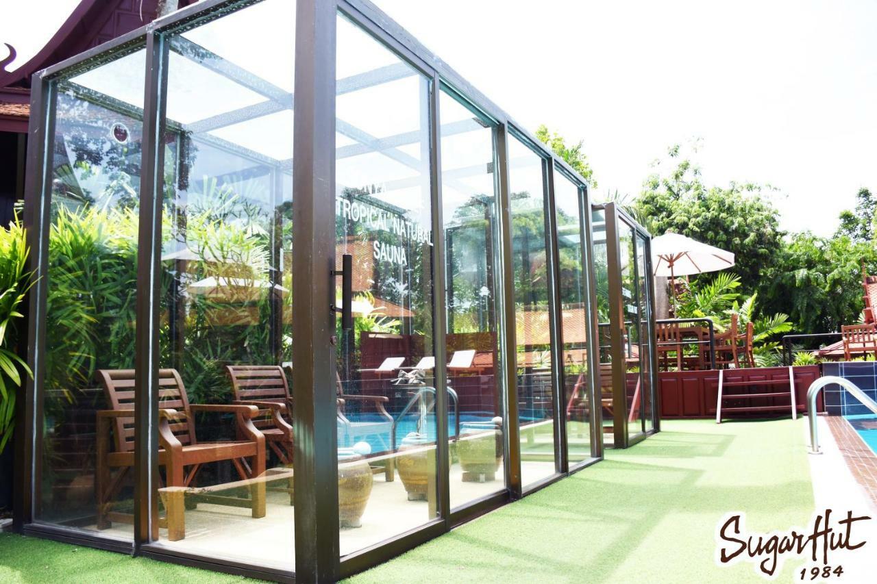 Tempat peranginan Sugar Hut & Restaurant 3*