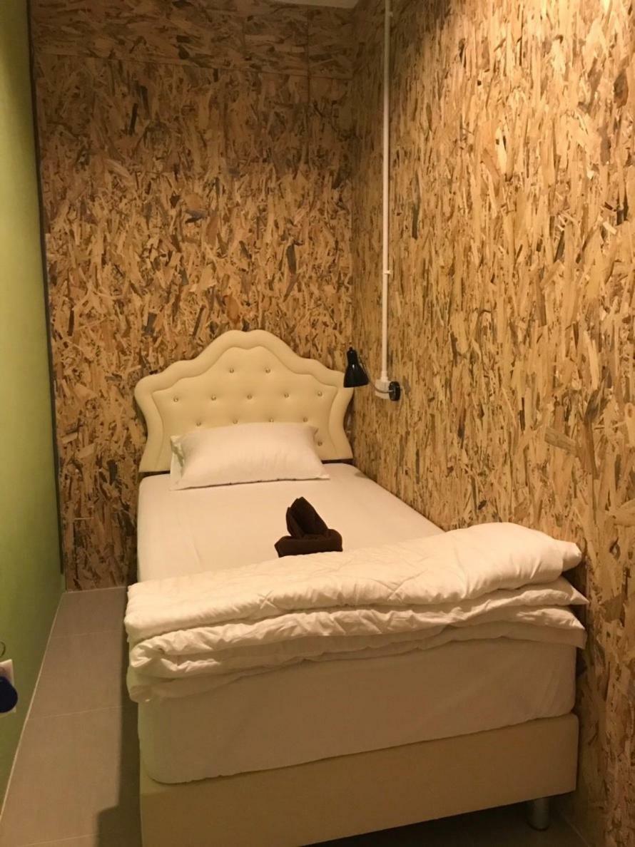 Hostel Baan Wararin