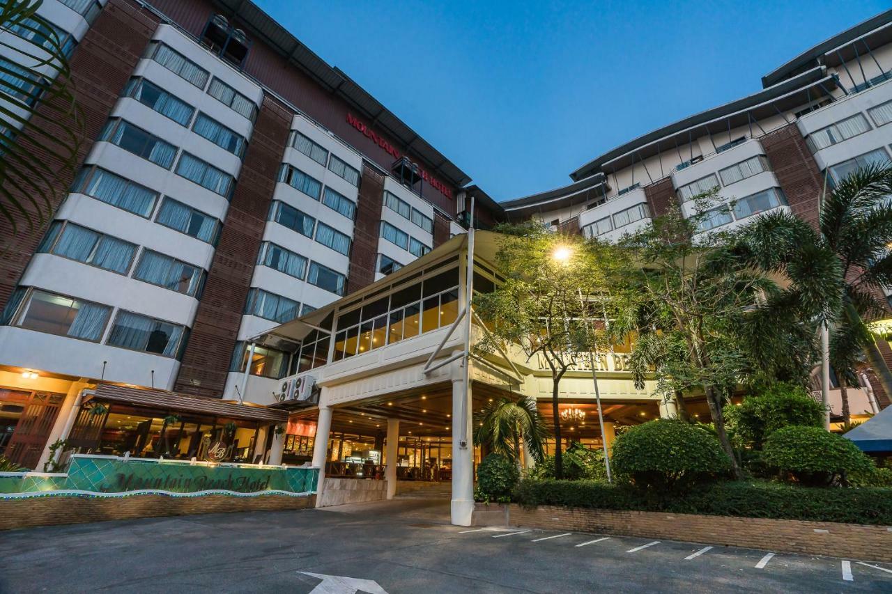 Mountain & Convention Center Hotel