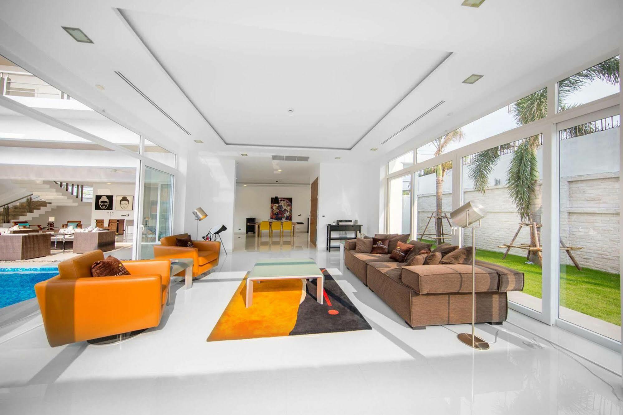 Davinci Pool Villa Pattaya