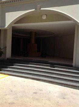 โรงแรมพำนักรับรอง Honey