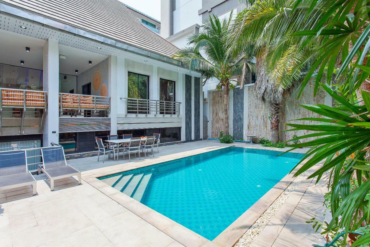 Royale Grand Villa Pattaya