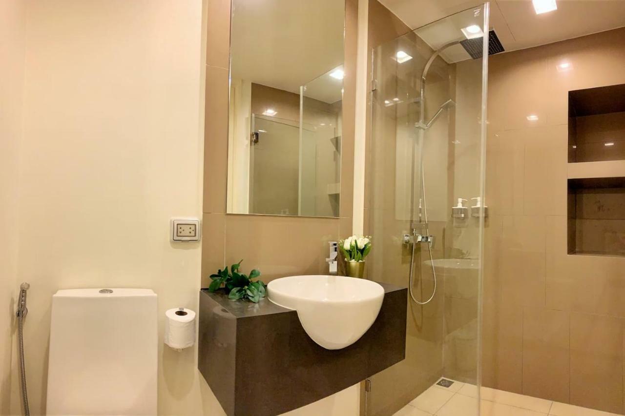 Unixx Your Oasis In By N'dee Apartment Pattaya