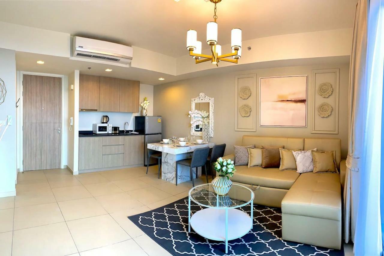 Unixx Your Oasis In By N'dee * Pattaya
