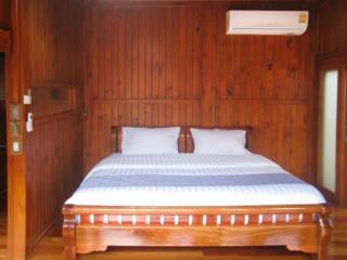 Wood House 3*