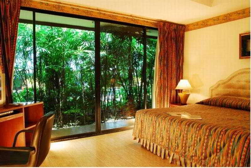 Hotel Nova Park 4*