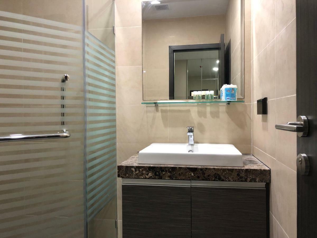 Dusit Grand View Apartment