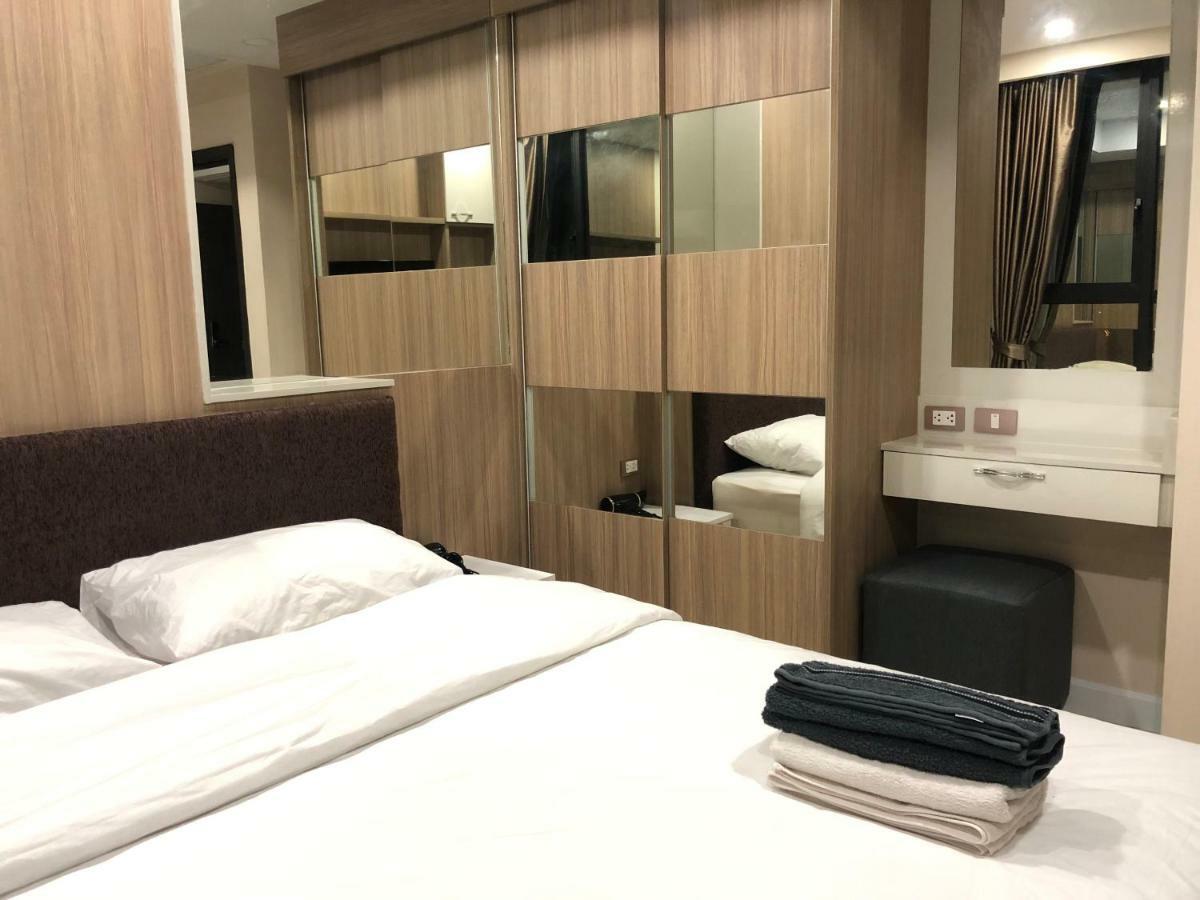 Dusit Grand View Apartment