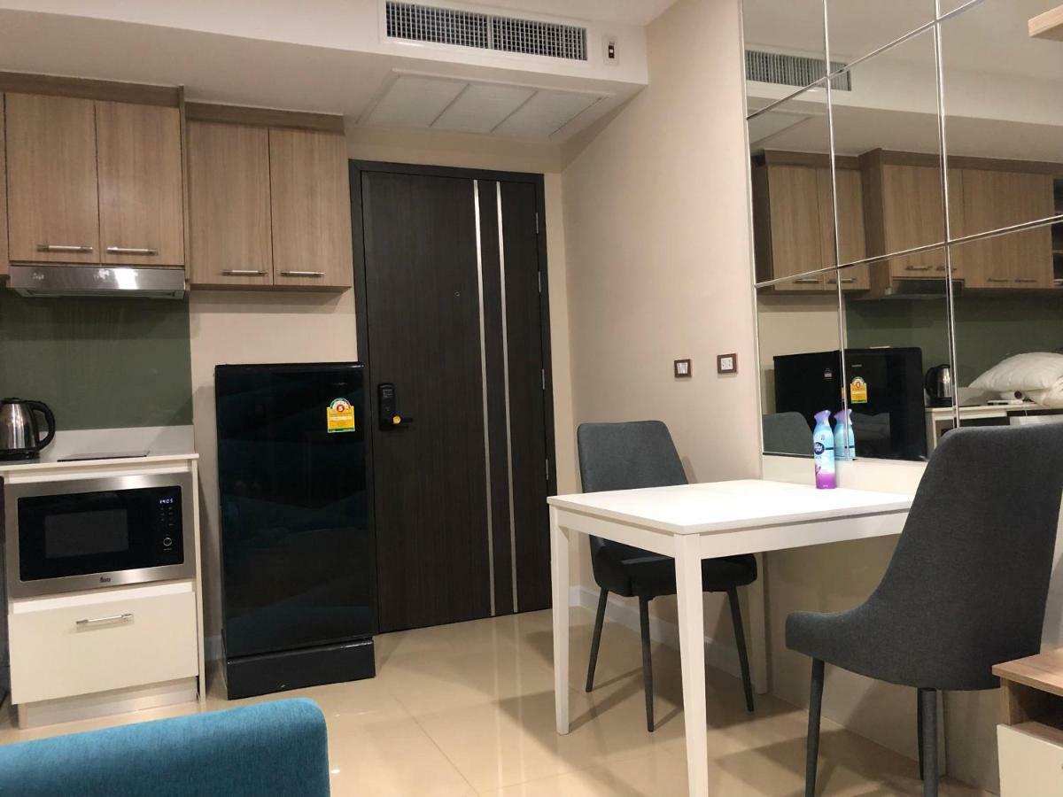 Dusit Grand View Apartment