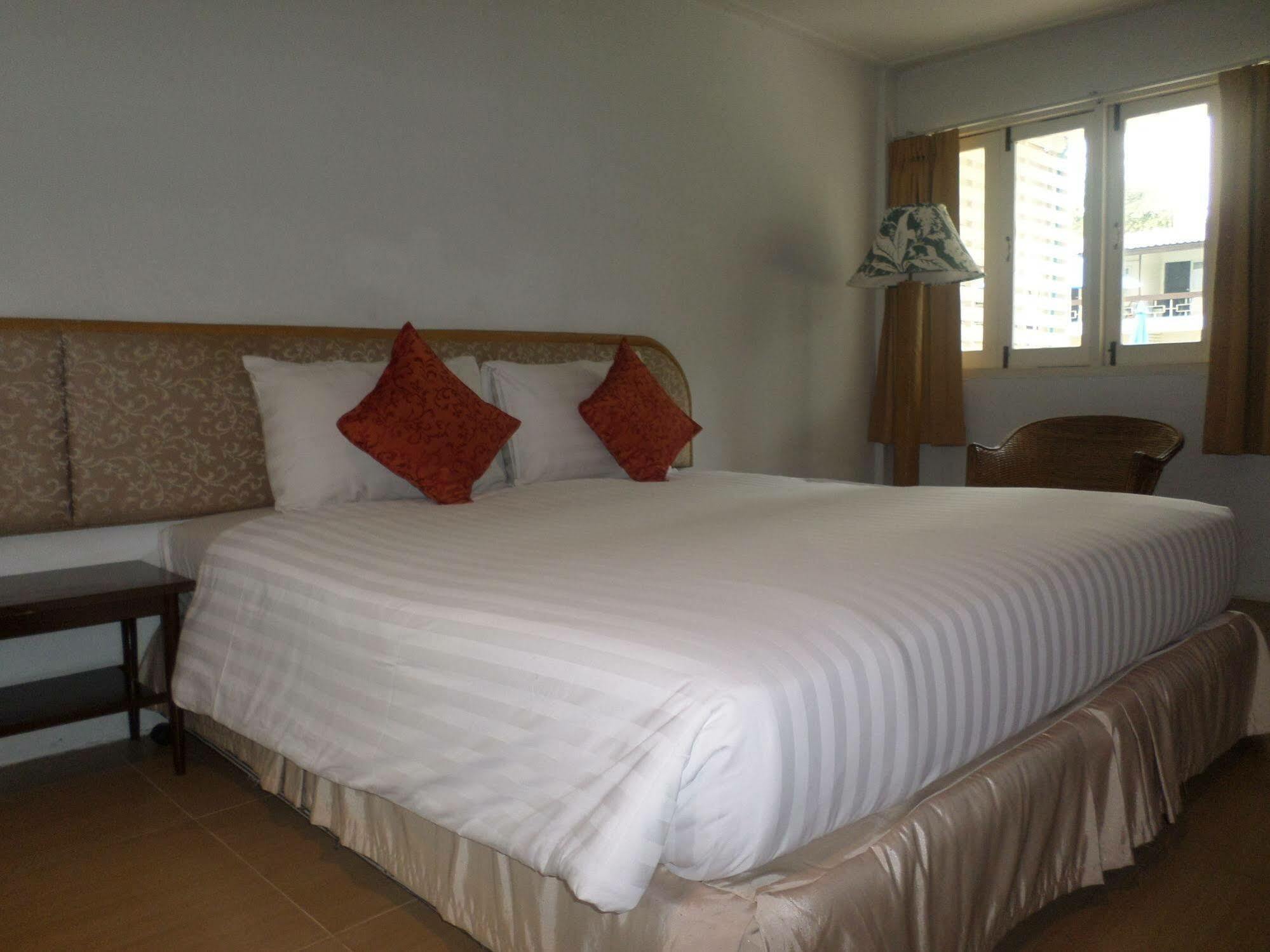 Hotel Nautical Pattaya