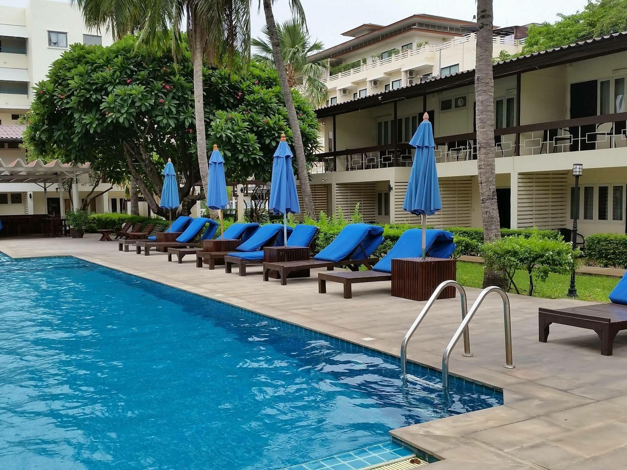 Hotel Nautical Pattaya