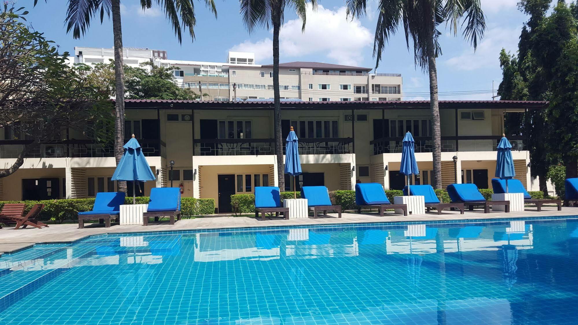 Nautical Hotel