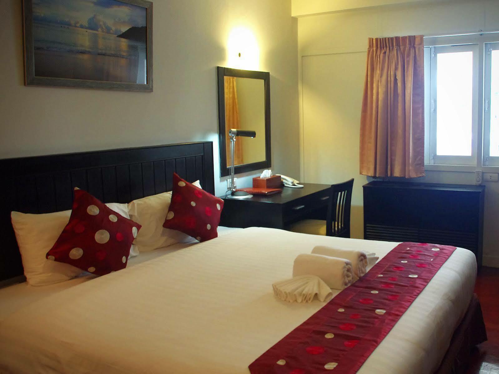 Hotel Nautical