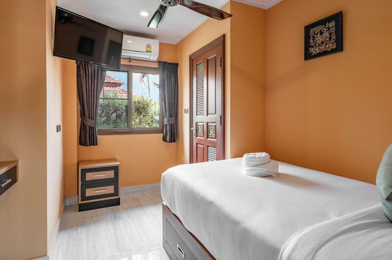 Luxury Pool T1 Near Walking Street Villa Pattaya