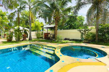 Magic Villa