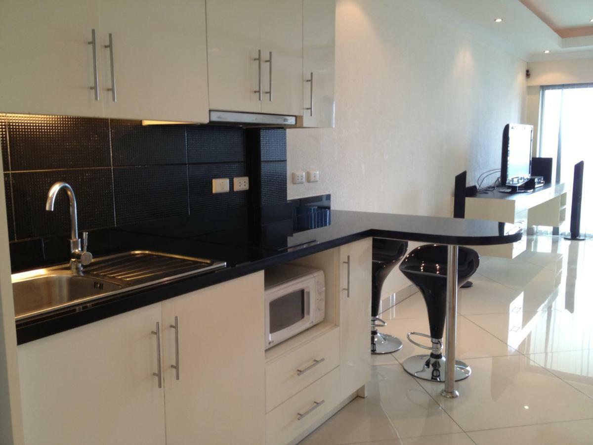 Apartment Long Term At View Talay 6 By Honey Pattaya