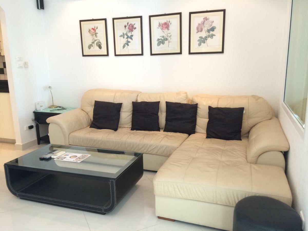 Long Term At View Talay 6 By Honey Apartment